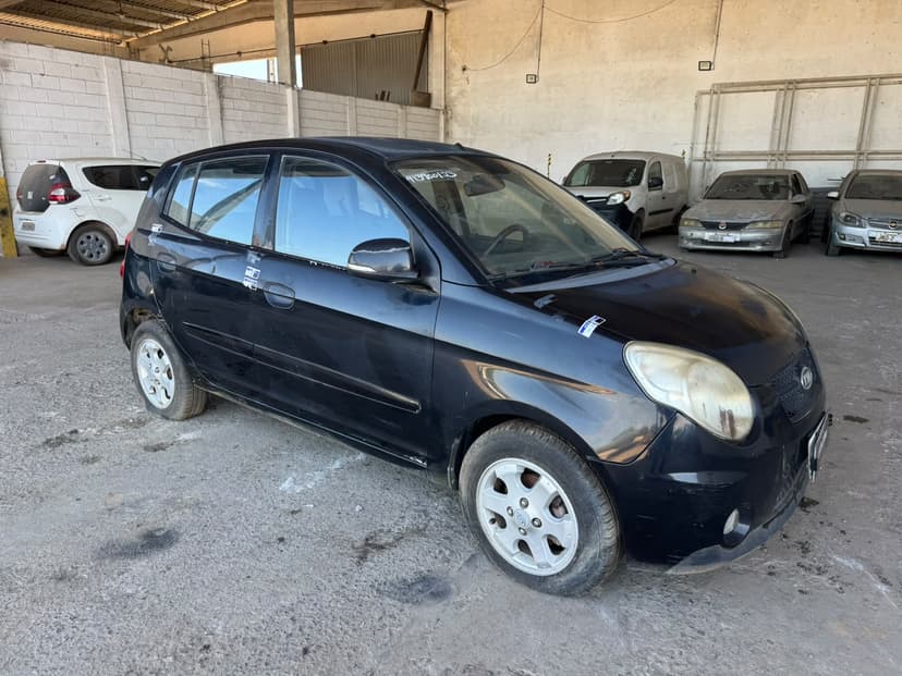 SUCATA APROVEITAVEL COM MOTOR INSERVIVEL I / KIA PICANTO EX3 1.0L - 2009/2010