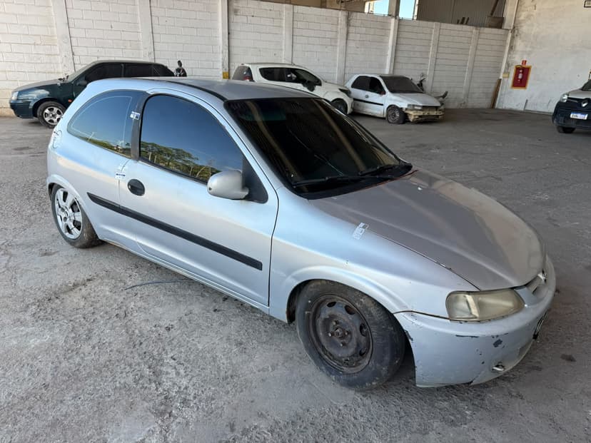 SUCATA APROVEITAVEL GM / CELTA - 2001/2001